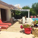 Datimbi Avec Piscine Bandol