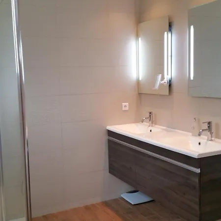 Datimbi Avec Piscine *