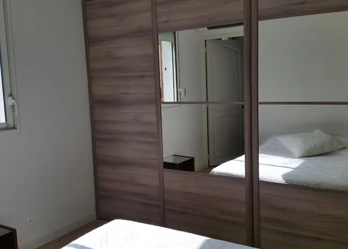 Datimbi Avec Piscine Вилла Бандоль